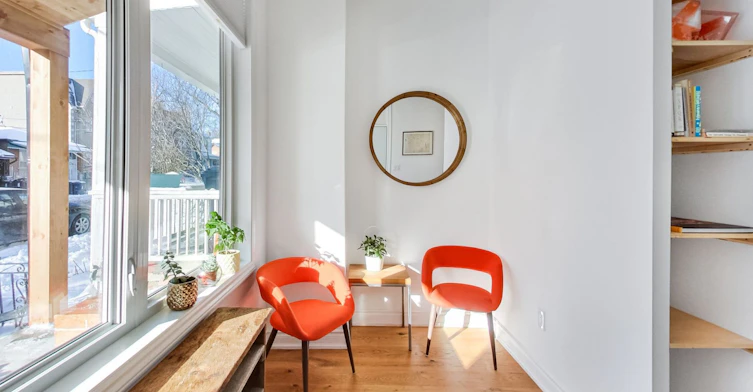 Main & Lower-141 Claremont Street E, Toronto, ON, M6J 2M7 - 2