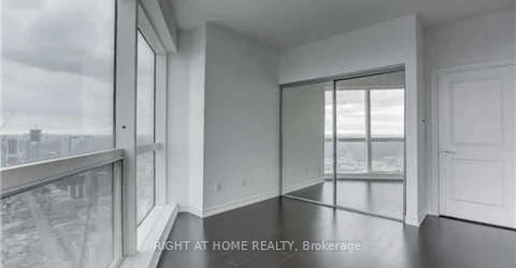 5016-386 Yonge Street, Toronto, ON, M5B 0A5 - 9