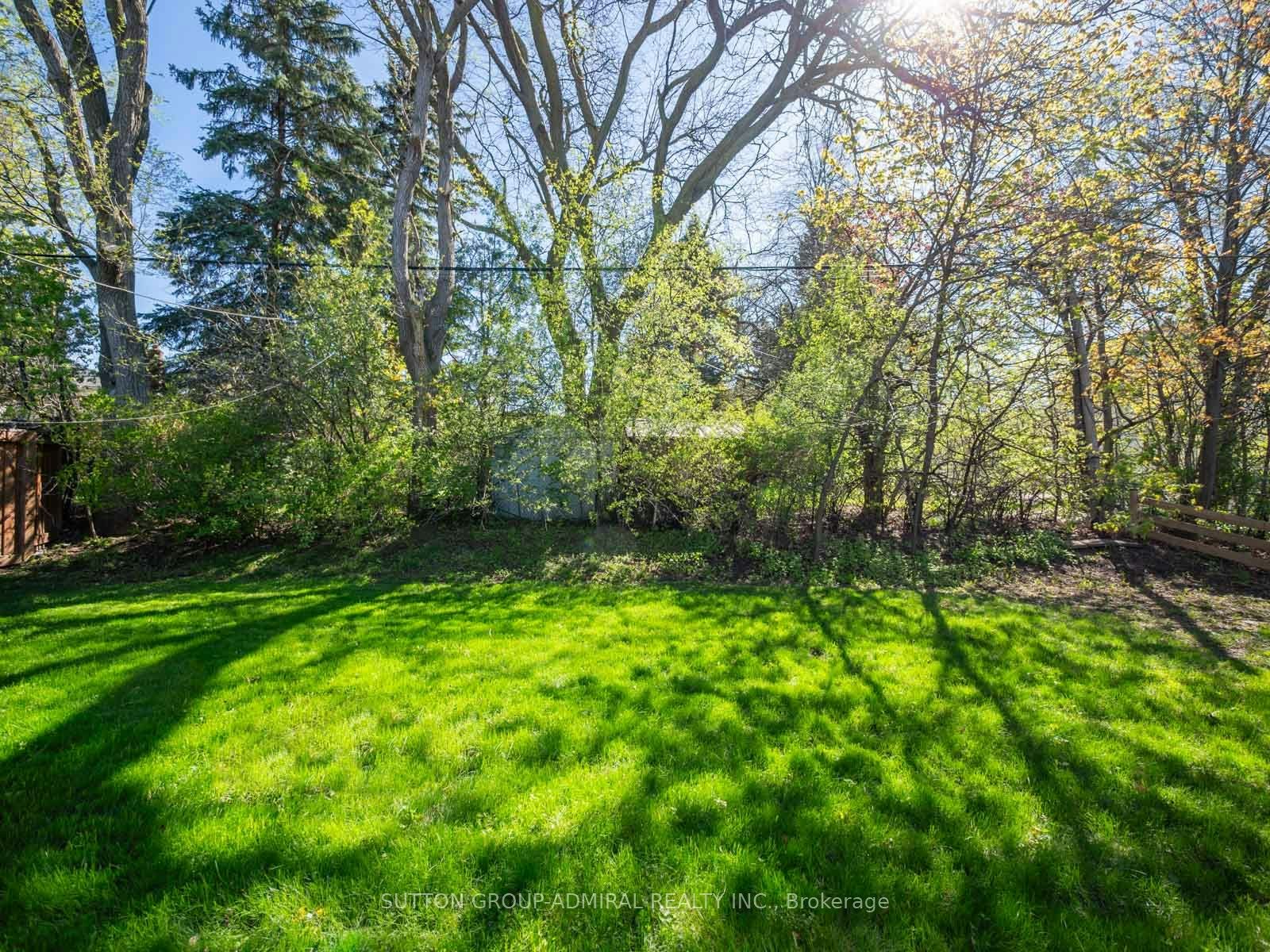 21 Rialto Drive, Toronto, ON, M3A 2N7 - 25