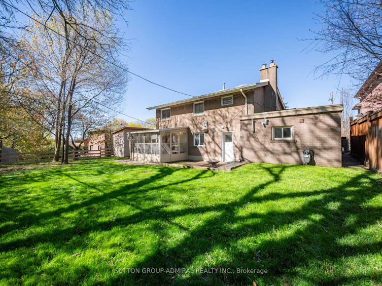 21 Rialto Drive, Toronto, ON, M3A 2N7 - 27