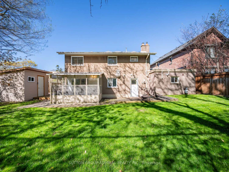 21 Rialto Drive, Toronto, ON, M3A 2N7 - 26