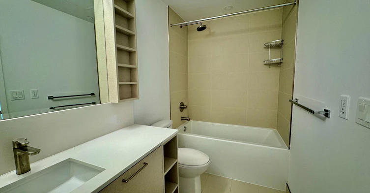 Ph 03-19 Western Battery Road, Toronto, ON, M6K 3S4 - 9