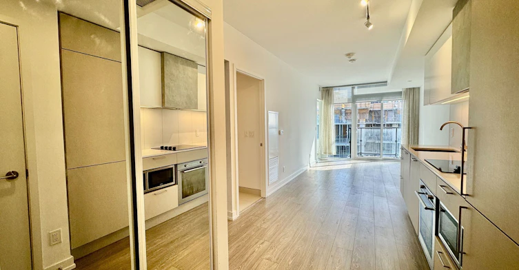 Ph 03-19 Western Battery Road, Toronto, ON, M6K 3S4