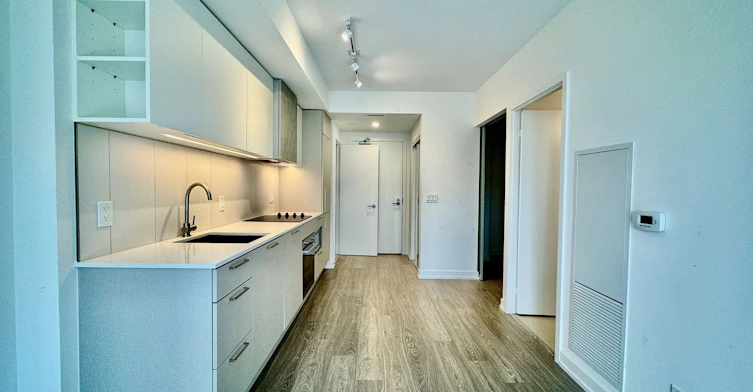 Ph 03-19 Western Battery Road, Toronto, ON, M6K 3S4 - 5