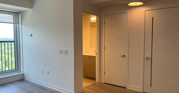 2209-10 Oak Street, Toronto, ON, M5A 0Z1 - 5