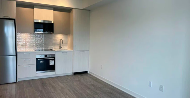 2209-10 Oak Street, Toronto, ON, M5A 0Z1 - 3