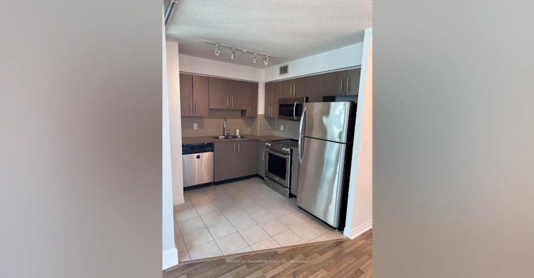 1602-12 Yonge Street, Toronto, ON, M5E 1Z9 - 3