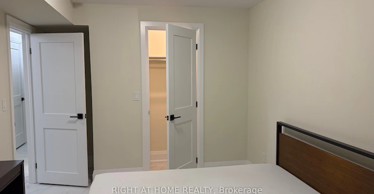 Apt 1-88 Brunswick Avenue, Toronto, ON, M5S 2L7 - 9