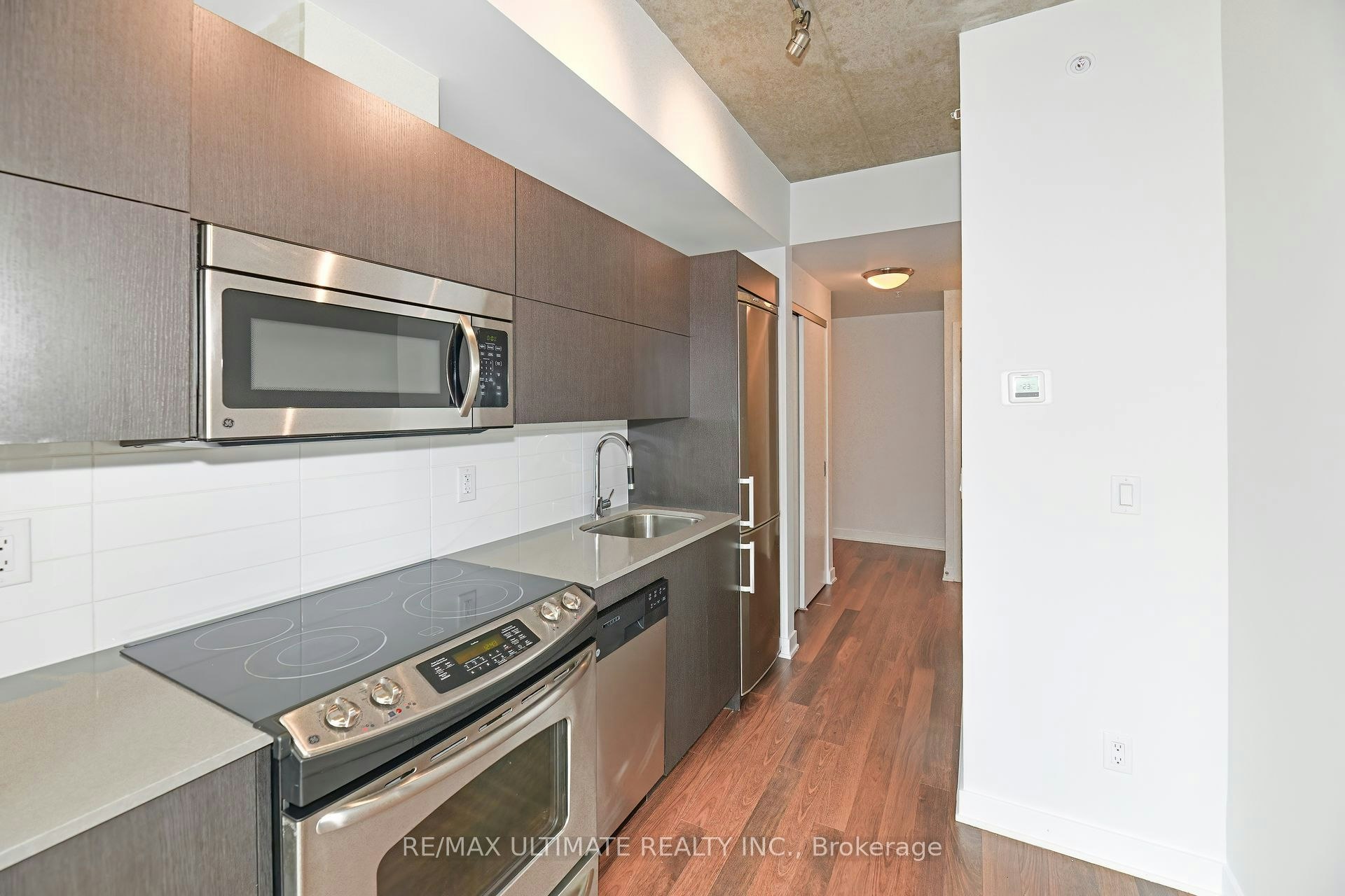 701-32 Camden Street, Toronto, ON, M5V 0G4 - 5