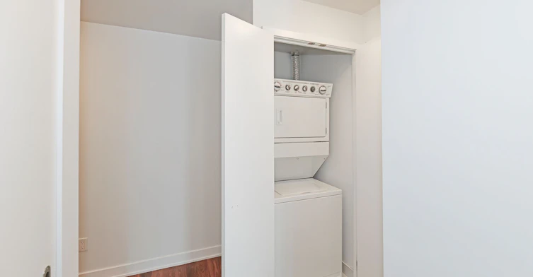 701-32 Camden Street, Toronto, ON, M5V 0G4 - 9