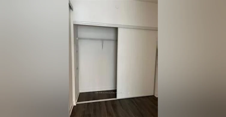 1106-20 Edward Street, Toronto, ON, M5G 0C5 - 11