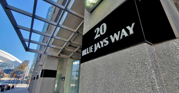517-20 Blue Jays Way, Toronto, ON, M5V 3W6 - 2