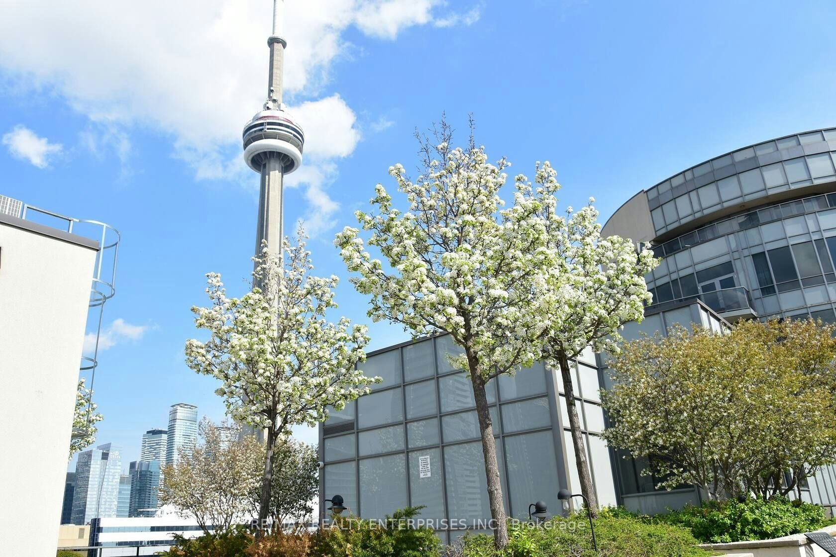 517-20 Blue Jays Way, Toronto, ON, M5V 3W6 - 31