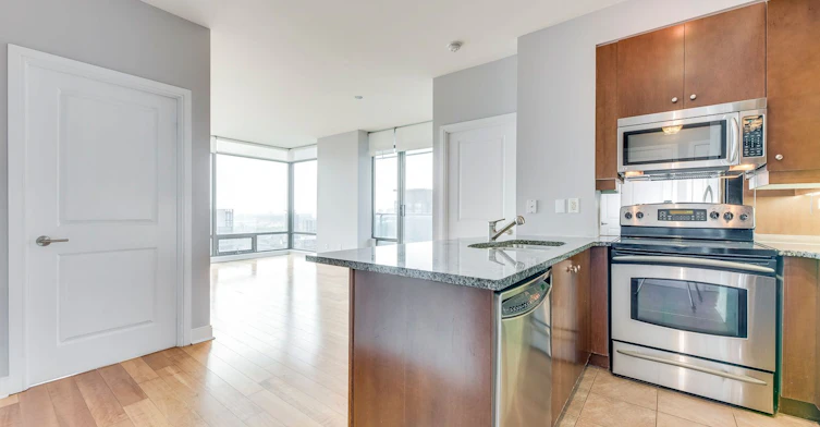 3204-18 Yorkville Avenue, Toronto, ON, M4W 1L4 - 4