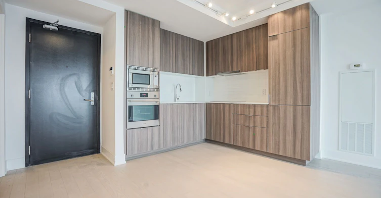 3806-955 Bay Street, Toronto, ON, M5S 2A2 - 5