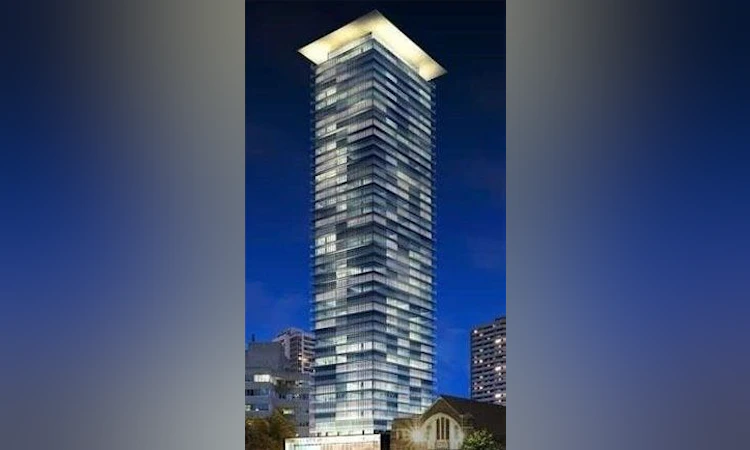 2802-42 Charles Street E