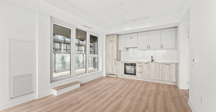 2203-1 Quarrington Lane, Toronto, ON, M3C 0S4 - 2