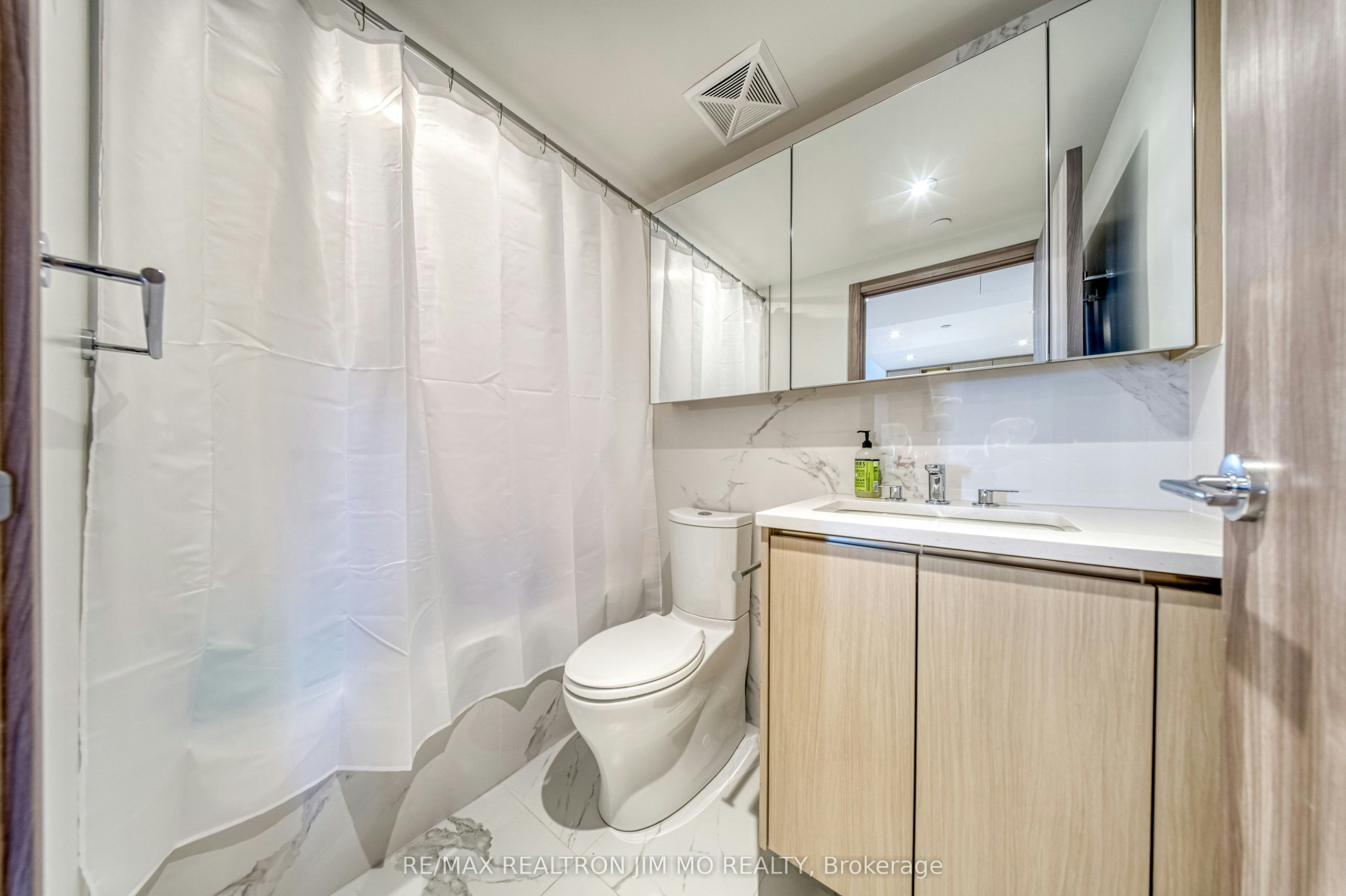 2002-25 Mcmahon Drive, Toronto, ON, M2K 0J2 - 26