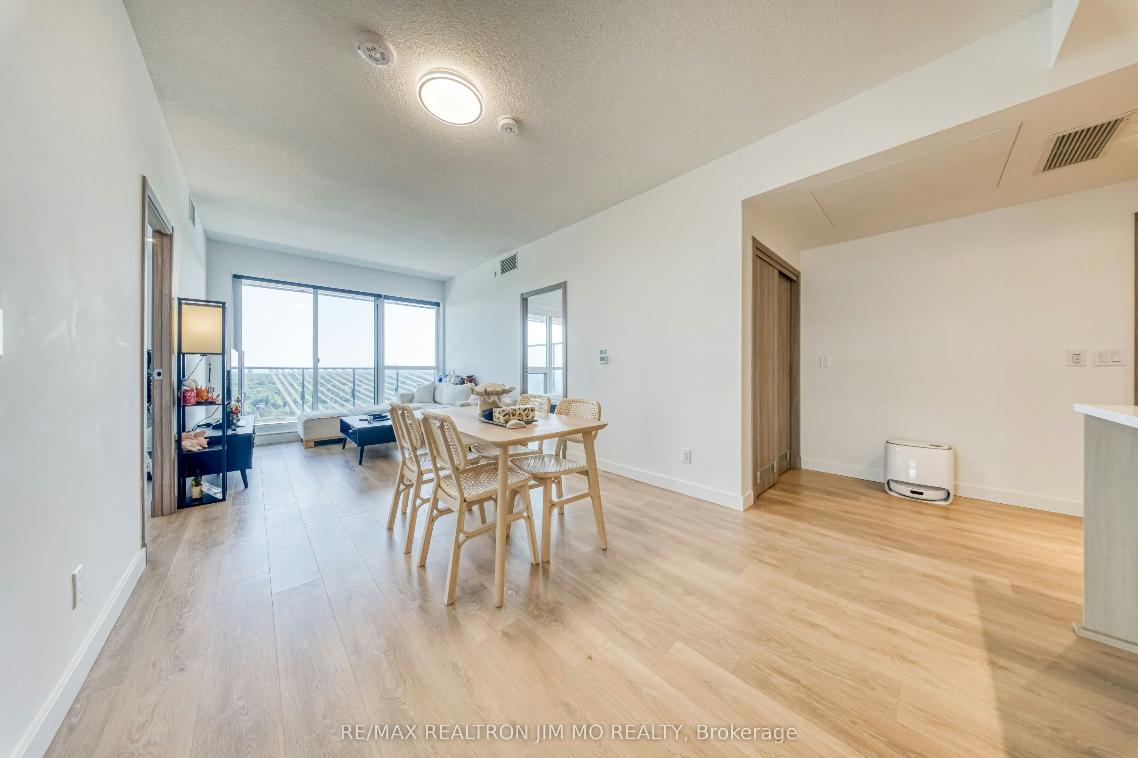 2002-25 Mcmahon Drive, Toronto, ON, M2K 0J2 - 9