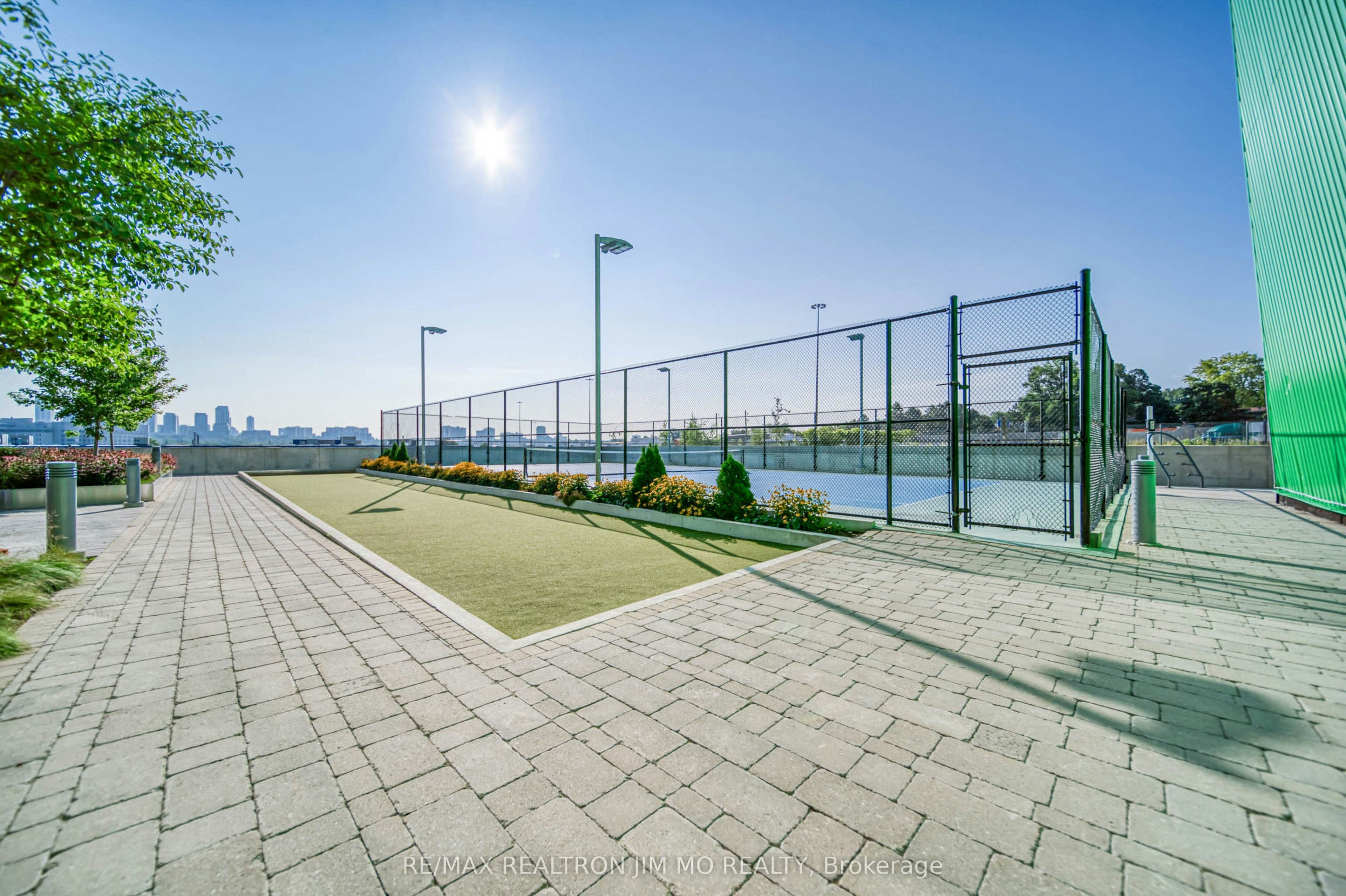 2002-25 Mcmahon Drive, Toronto, ON, M2K 0J2 - 39