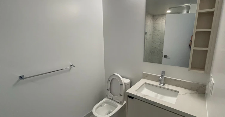 2501-252 Church St Street, Toronto, ON, M5B 0E6 - 15