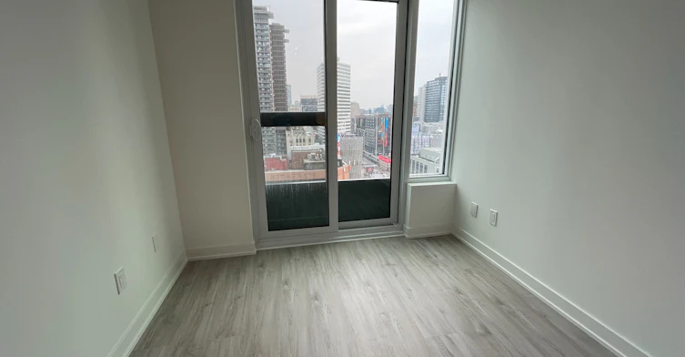 2501-252 Church St Street, Toronto, ON, M5B 0E6 - 5