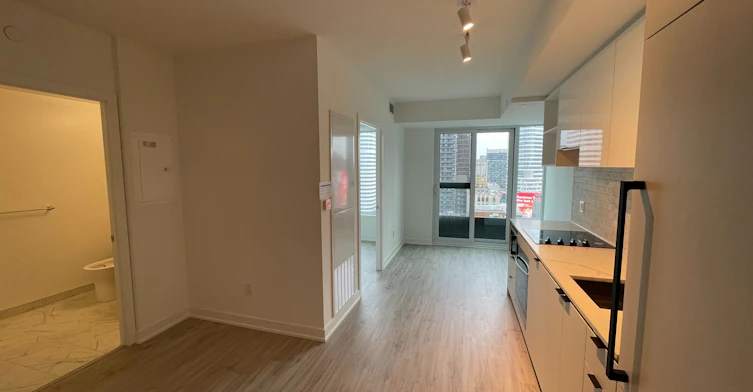 2501-252 Church St Street, Toronto, ON, M5B 0E6 - 14