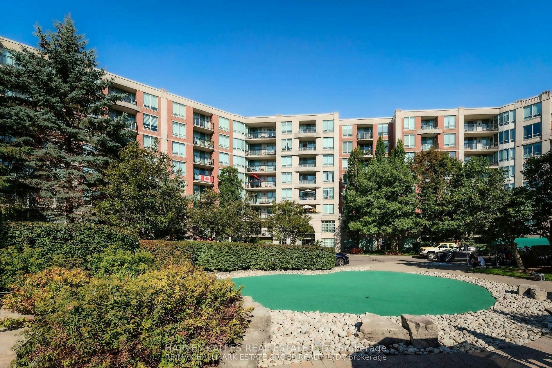 115-28 William Carson Crescent, Toronto, ON, M2P 2H1