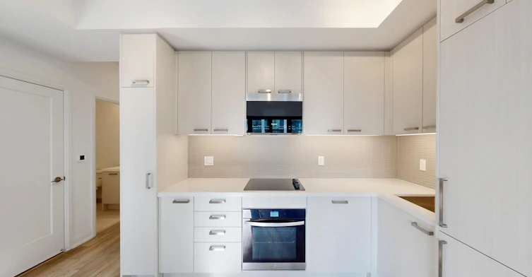 2504-20 Soudan Avenue, Toronto, ON, M4S 0E2 - 9