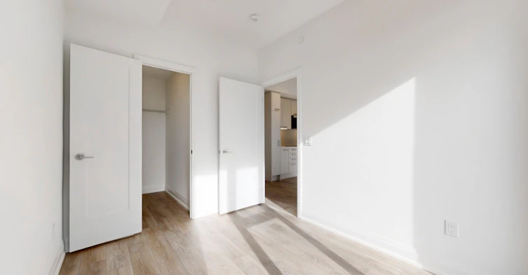 2504-20 Soudan Avenue, Toronto, ON, M4S 0E2 - 21