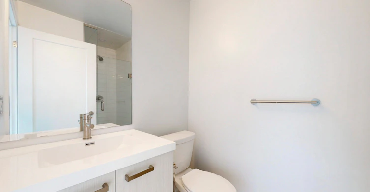 2504-20 Soudan Avenue, Toronto, ON, M4S 0E2 - 15