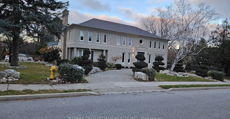 200 The Bridle Path, Toronto, ON, M3C 2P5