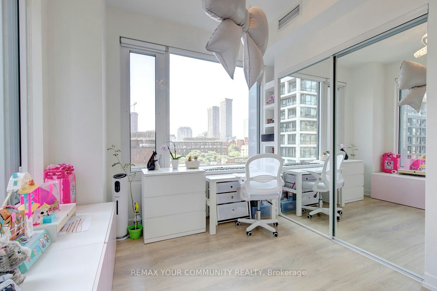618-158 Front Street E, Toronto, ON, M5A 0K9 - 22