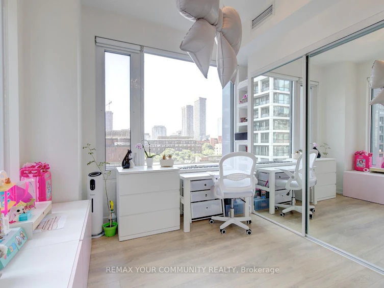 618-158 Front Street E, Toronto, ON, M5A 0K9 - 22
