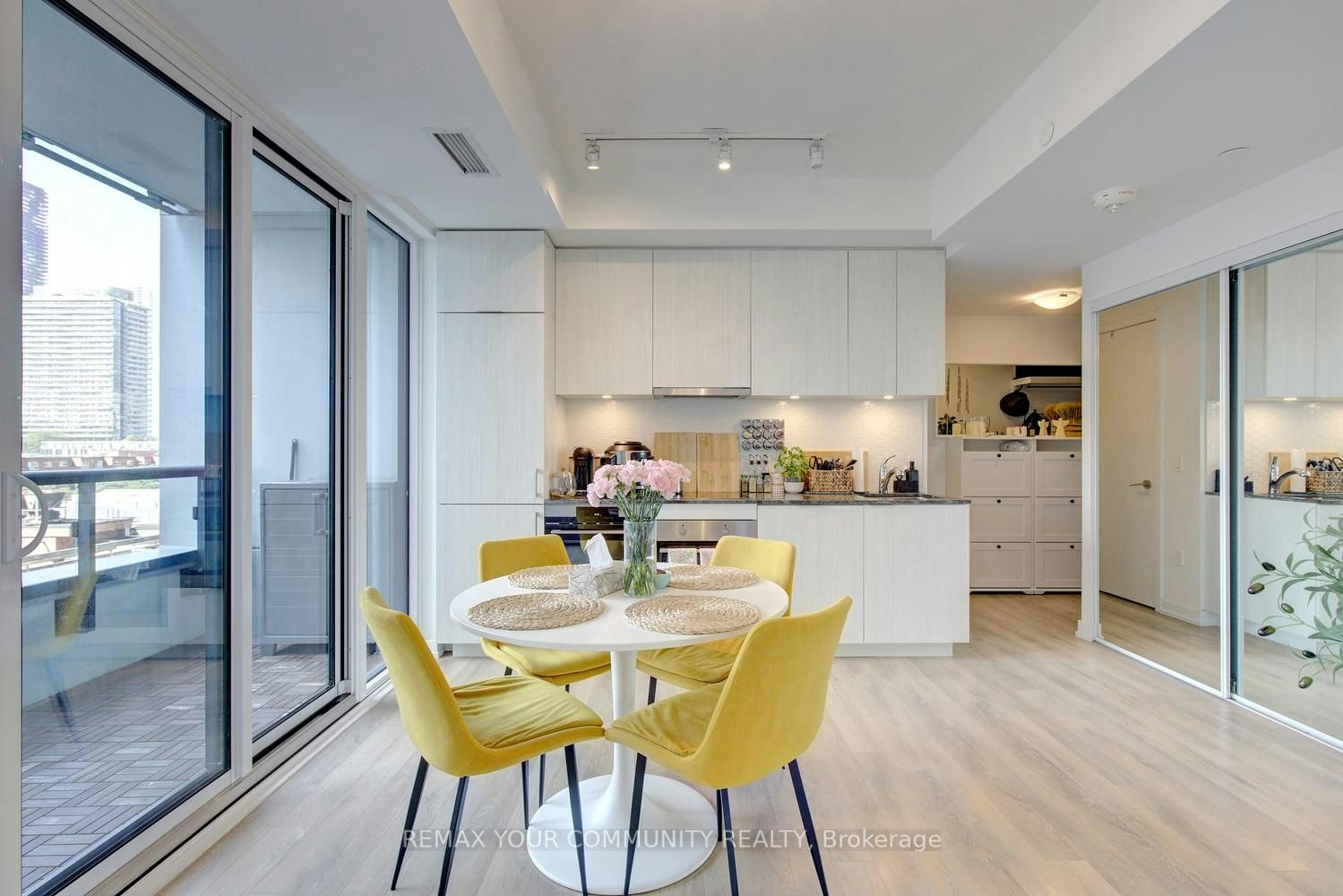 618-158 Front Street E, Toronto, ON, M5A 0K9 - 12
