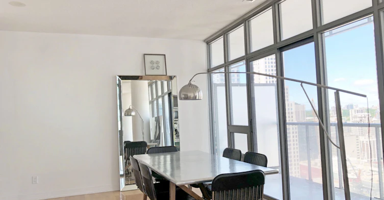 2511-33 Charles Street E, Toronto, ON, M4Y 1R9 - 5