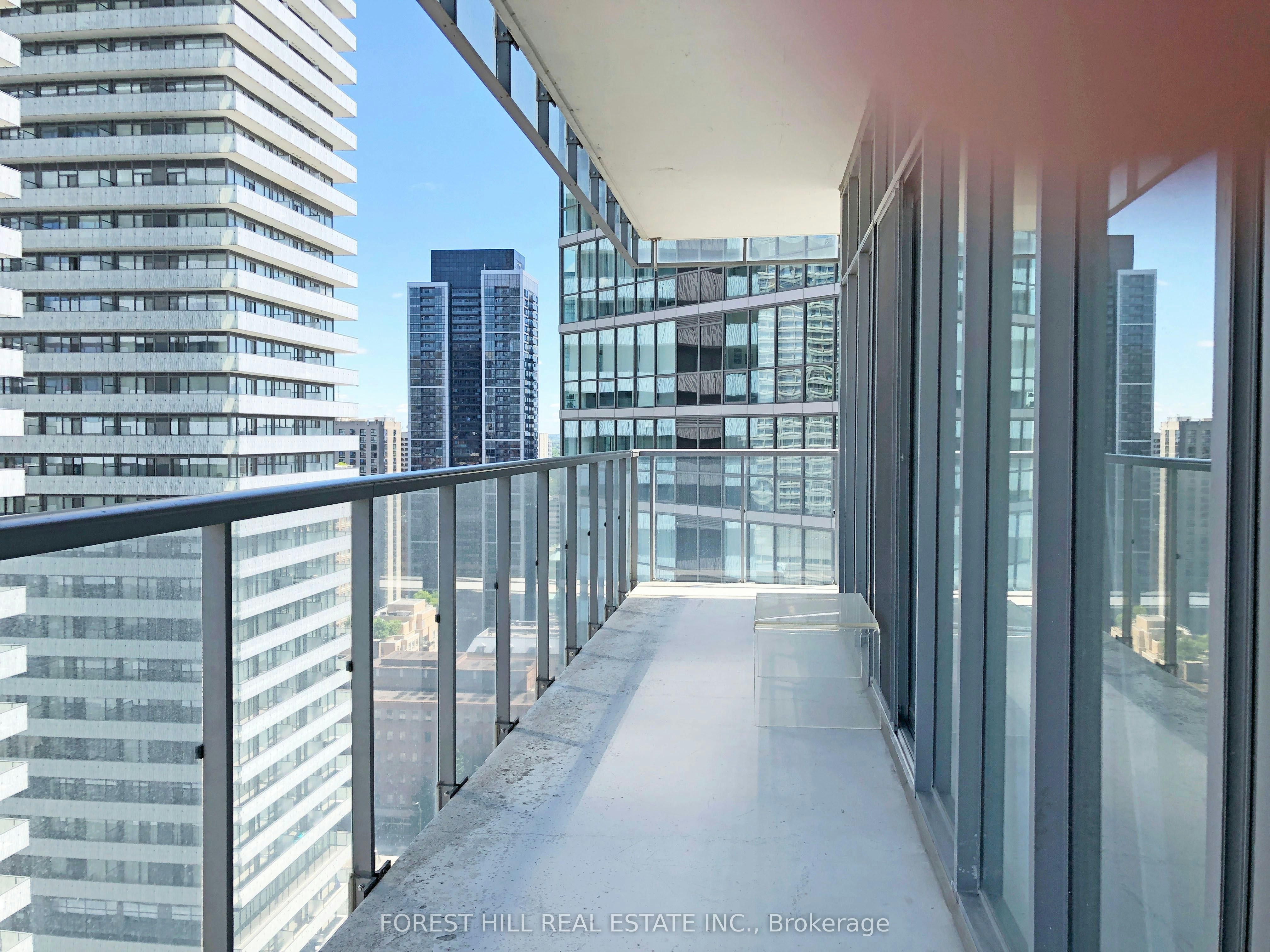 2511-33 Charles Street E, Toronto, ON, M4Y 1R9 - 12