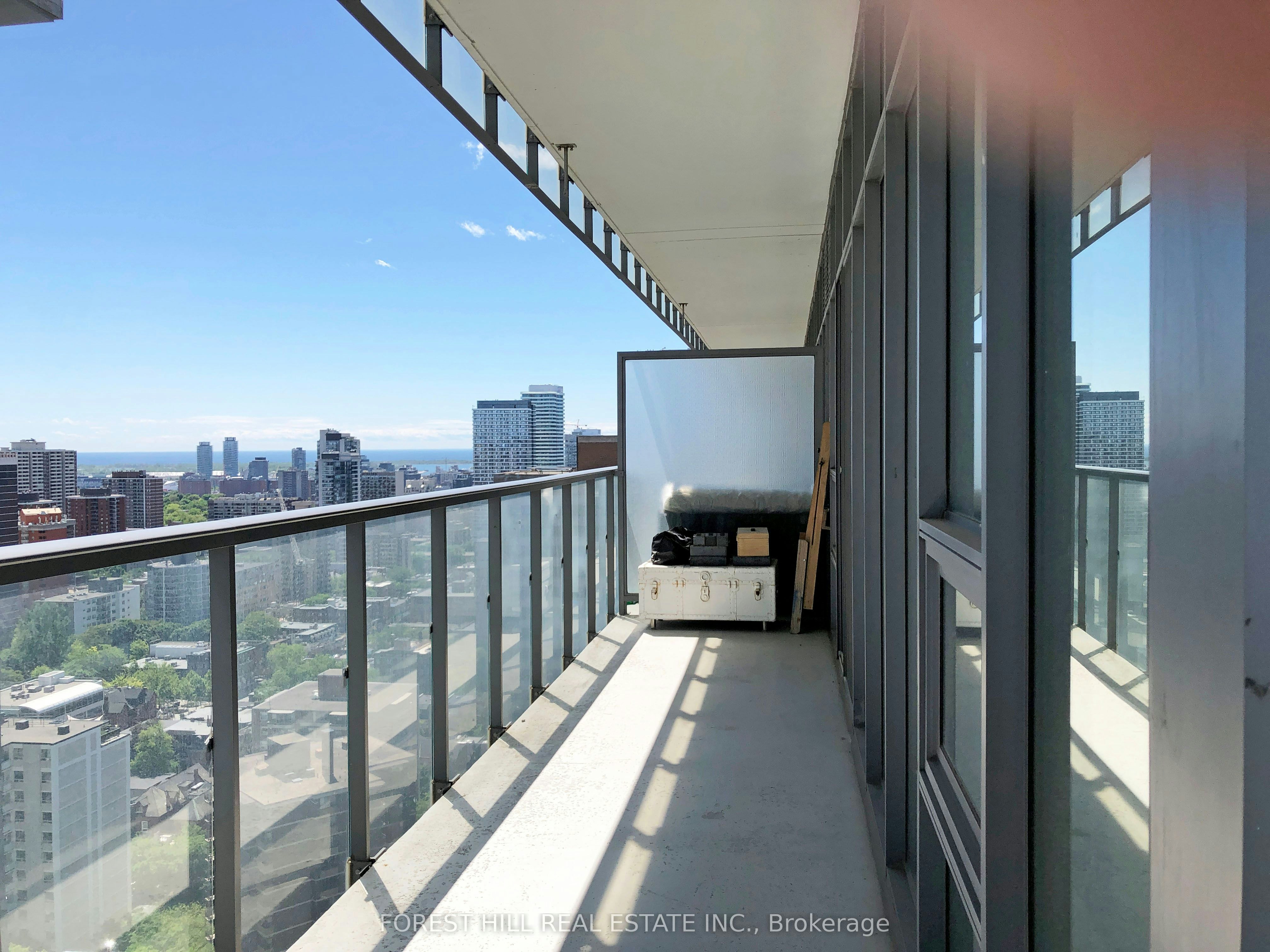 2511-33 Charles Street E, Toronto, ON, M4Y 1R9 - 11