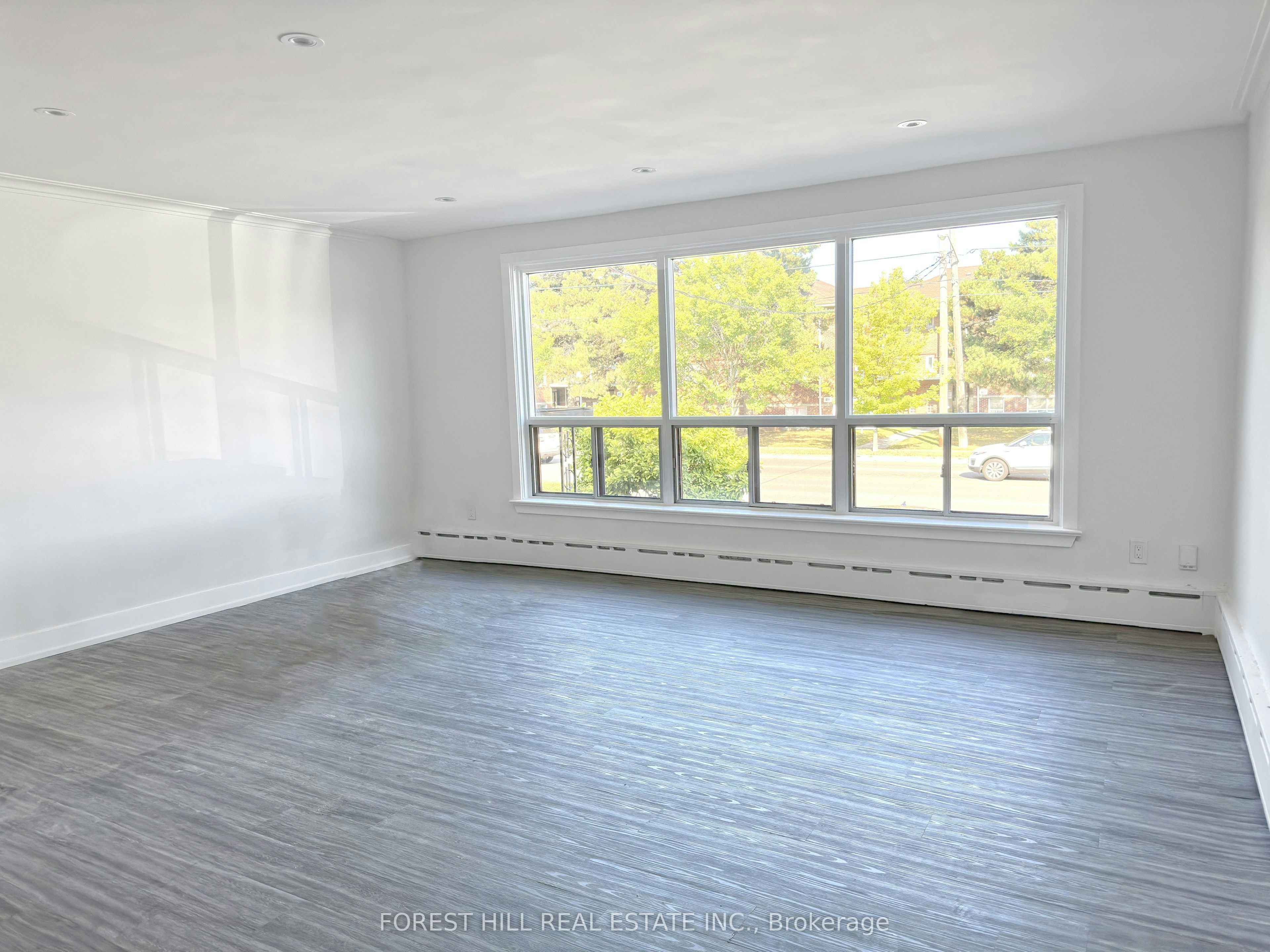 #2-443 Wilson Avenue, Toronto, ON, M3H 1T5 - 2