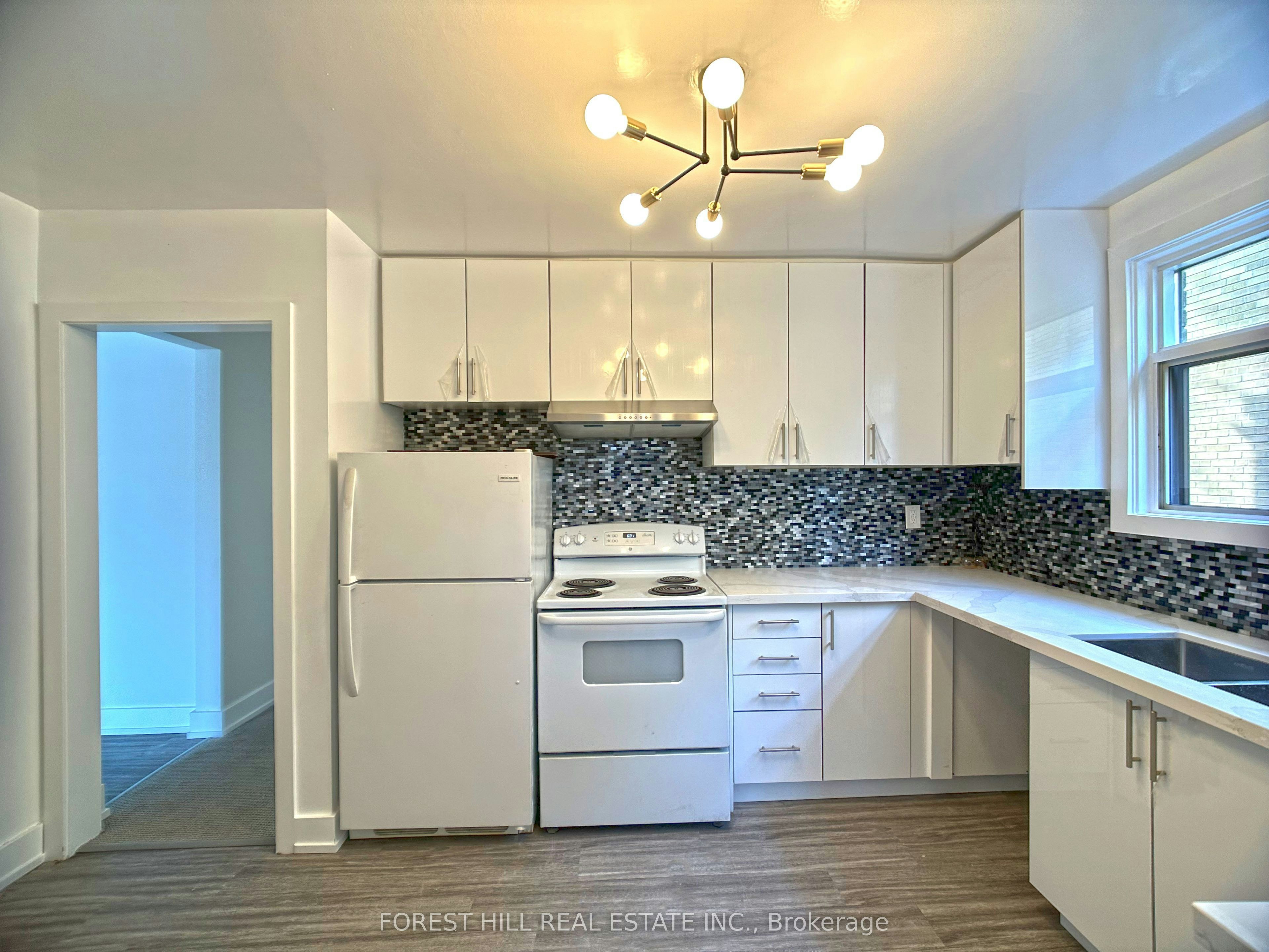 #2-443 Wilson Avenue, Toronto, ON, M3H 1T5 - 7
