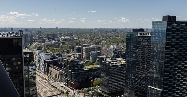 5705-3 Concord Cityplace Way, Toronto, ON, M5V 0X4 - 25