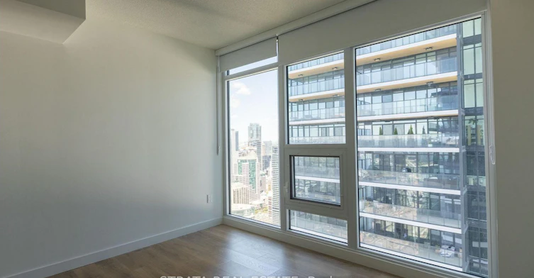 5705-3 Concord Cityplace Way, Toronto, ON, M5V 0X4 - 17