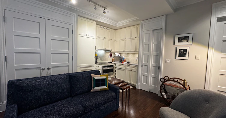 513-22 Leader Lane, Toronto, ON, M5E 0B2 - 16