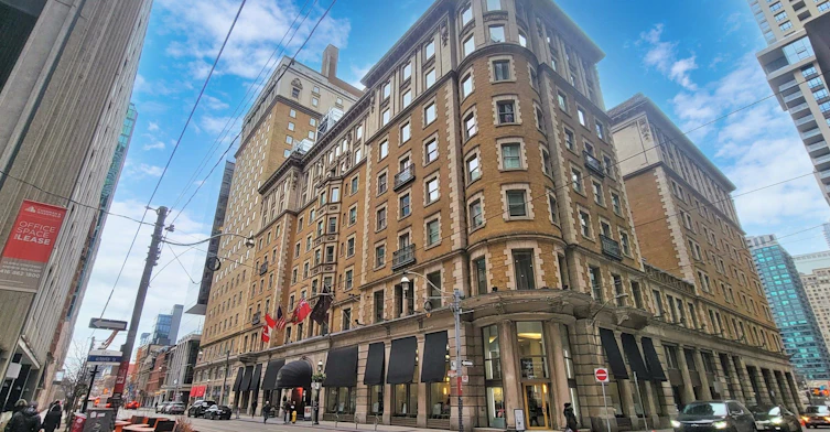 513-22 Leader Lane, Toronto, ON, M5E 0B2 - 2