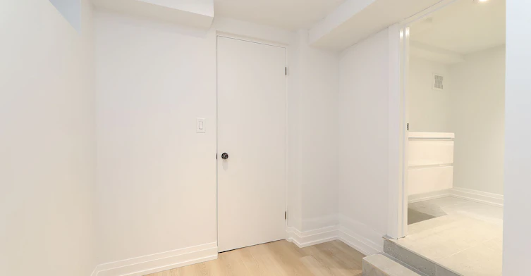 38 Halton Street, Toronto, ON, M6J 1R3 - 13