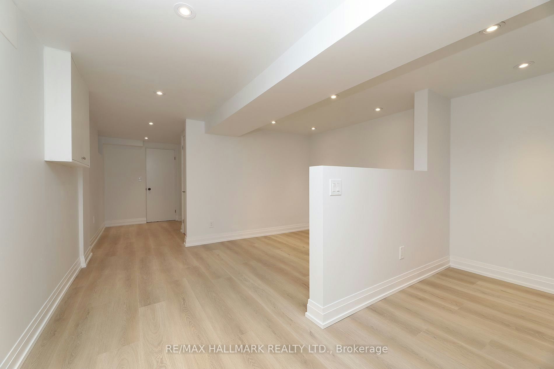 38 Halton Street, Toronto, ON, M6J 1R3 - 8
