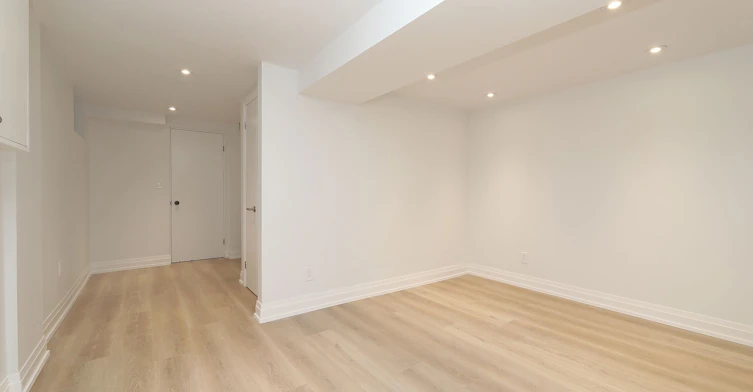 38 Halton Street, Toronto, ON, M6J 1R3 - 10