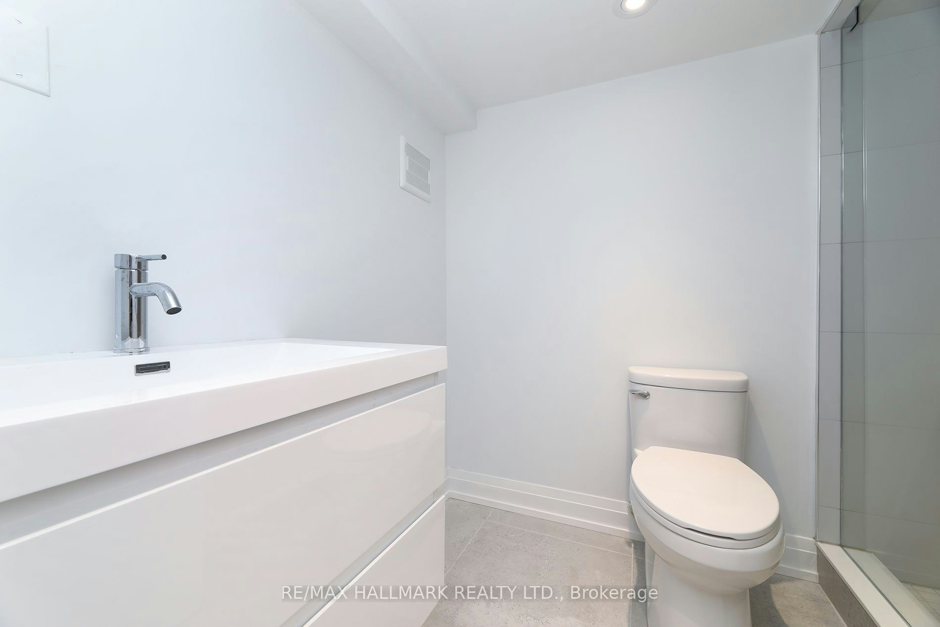 38 Halton Street, Toronto, ON, M6J 1R3 - 16
