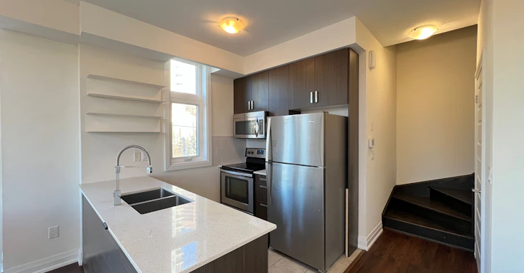 93-23 Eldora Avenue, Toronto, ON, M2M 1R3 - 3