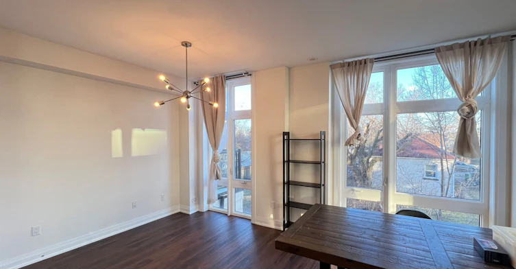 93-23 Eldora Avenue, Toronto, ON, M2M 1R3 - 2